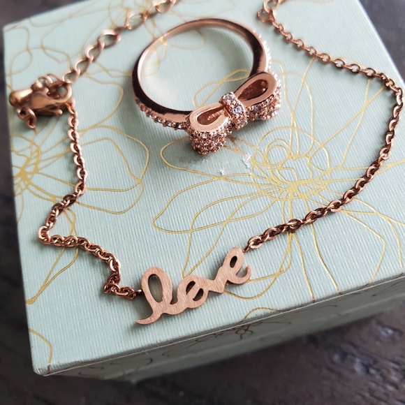 Rose gold bracelet & Bow Ring set NWOT - Picture 4 of 4